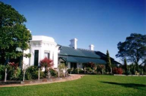 Lochinvar House